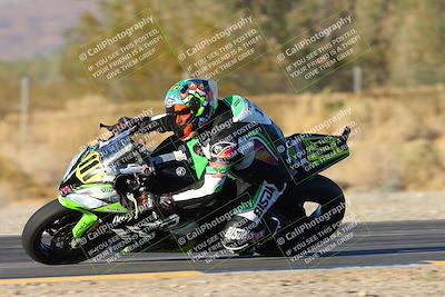 media/Dec-07-2024-CVMA (Sat) [[21c5f1ef85]]/Race 11-Amateur Supersport Open/